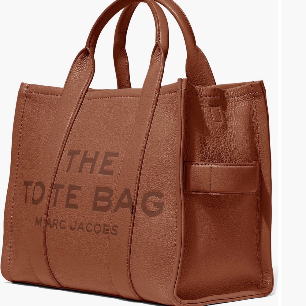 Marc Jacobs popular Tote Bag. Used it once.